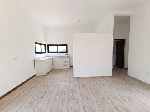 VENTA CASA 4 AMBIENTES LOS JUNCOS BARRIO CERRADO A ESTRENAR LUJAN