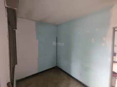 Depto Tipo Casa en Venta 50 años