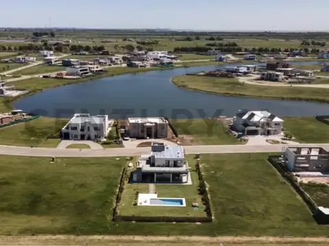 Terreno en Venta de 865,0 m2