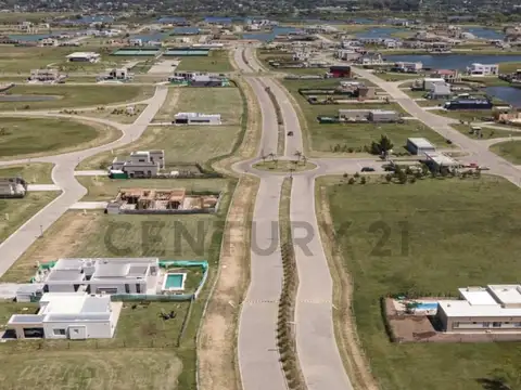 63 ENTRE AUTOPISTA BUENOS AIRES LA PLATA Y COSTANERA DEL RIO DE LA PLATA HUDSON BERAZATEGU , Piso 0