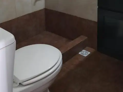 Gobernador Castro 3884