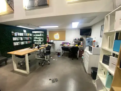 Local en Alquiler en San Nicolás, USD 450