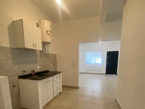 Departamento en Alquiler en Ingeniero Maschwitz, $ 720.000