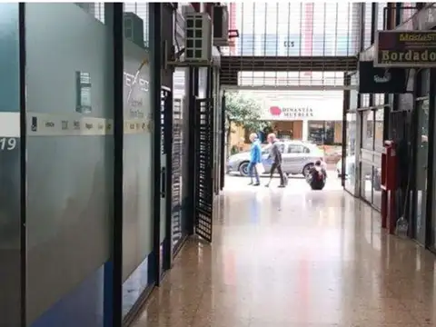 Local en Venta en San Nicolás, USD 25.000