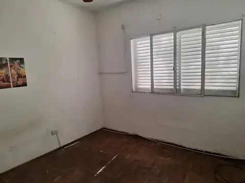 CASA DE 2 DORMITORIOS -Barrio Cura