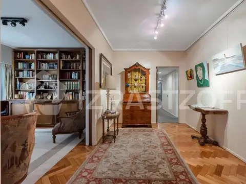 Departamento en Venta de 6 ambientes