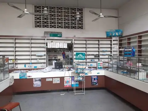 Local en Venta en Piñeyro, USD 249.000