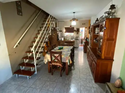 Depto Tipo Casa en Venta de 2 dormitorios