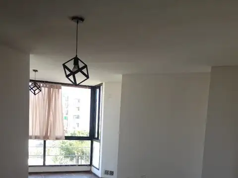 1° de Mayo 1300, Piso 5