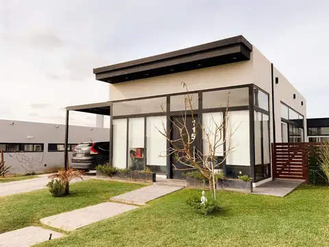 Casa en Alquiler Temporal en San Sebastian, USD 2.500