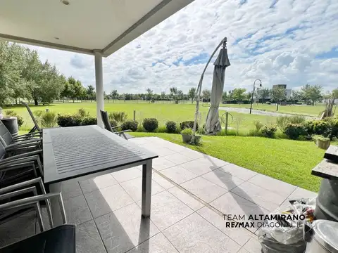 Departamento en Venta en Haras Del Sur 2, USD 195.000