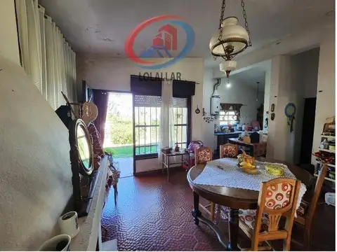 Casa 5 ambientes con 1 baño