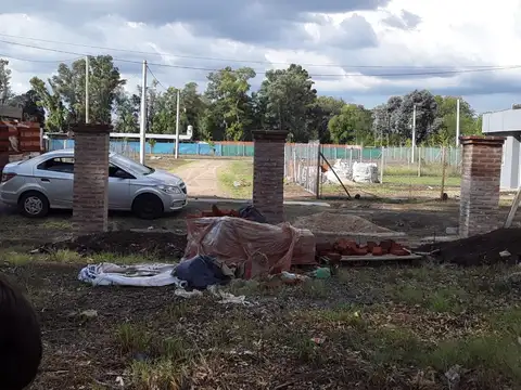 Terreno en Venta 20  mts Fondo