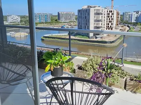 Avenida del Puerto 600