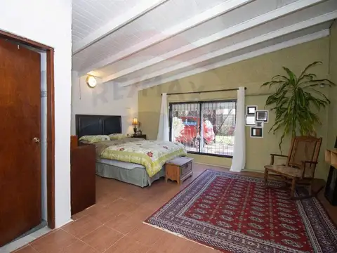 VENTA CASA 4 DORMITORIOS - SOLYMAR