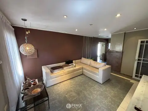 CF1286 - AMPLIA CASA EN VENTA - 4 DORMITORIOS - AV. CHACABUCO