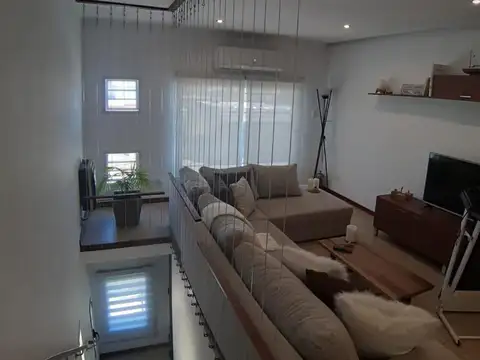 Depto Tipo Casa en Venta al Norte