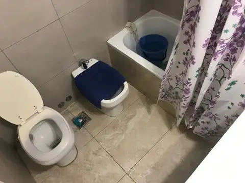 Depto Tipo Casa en Venta con 1 cocheras