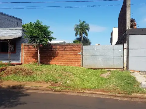 (V205) HERMOSO TERRENO SOBRE AV MONSEÑOR DE ANDREA