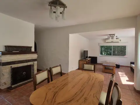 Casa en alquiler en Las Lajas Country Club