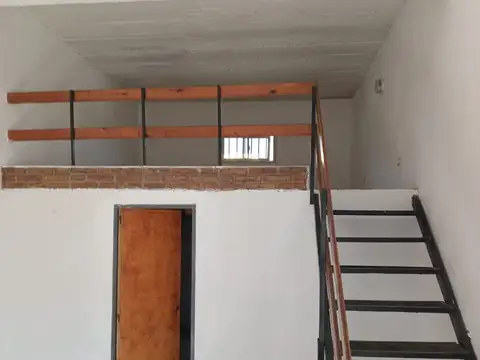 Departamento en alquiler en Grand Bourg con Patio