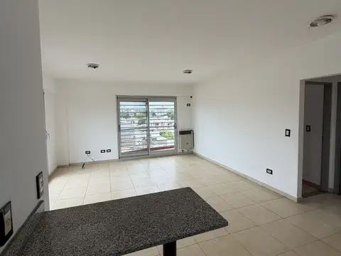 Departamento en Alquiler en Centro (Campana), $ 500.000