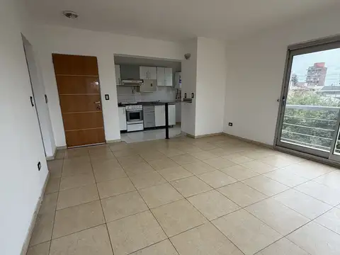 Departamento en alquiler en Centro (Campana)