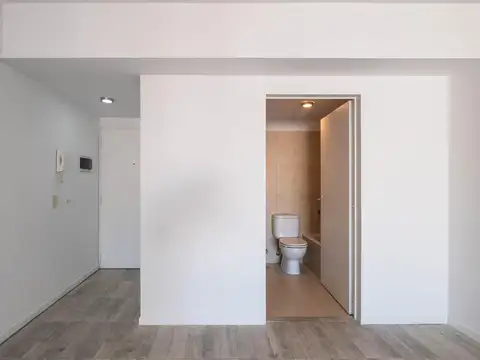 M T de Alvear al 1200 y Talcahuano