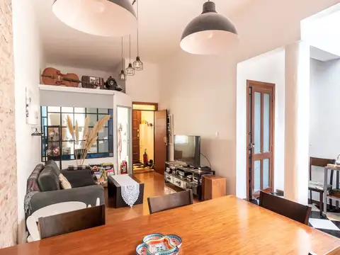 Depto Tipo Casa en Venta de 3 ambientes