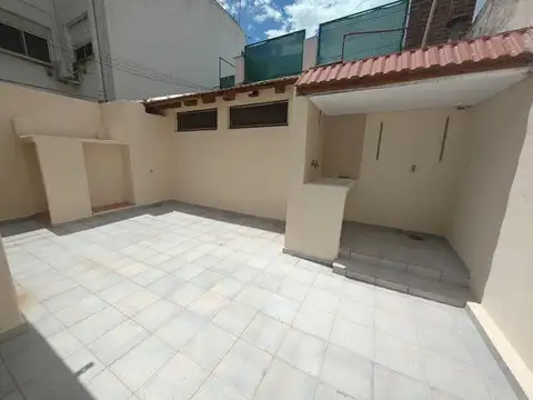 Alquiler PH 3 amb. sin expensas