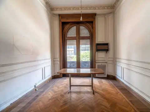 Oficina en Venta 56 años