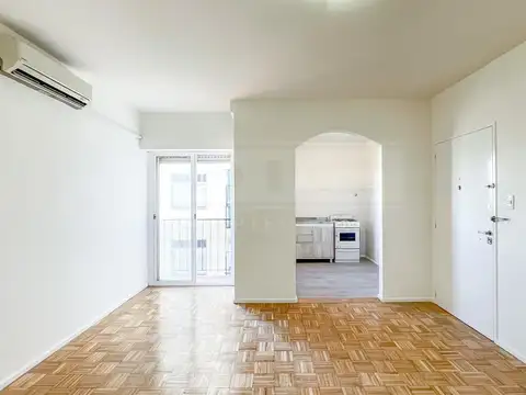 Av Maipu  al 3600, entre Bermudez y Anchorena