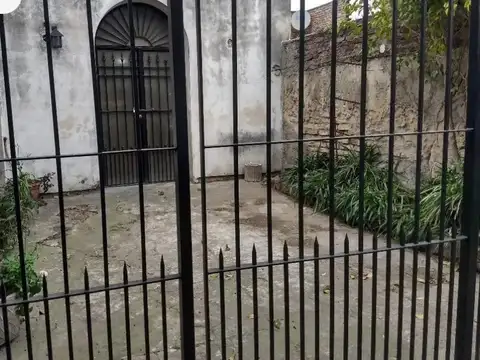Casa en Venta en Lanus Oeste, USD 1