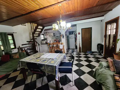Casa en Venta con 1 cochera