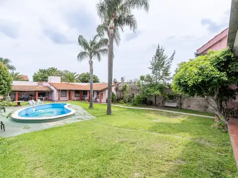 Chalet + Dpto 2 ambientes  venta Ramos Mejia