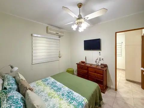 Casa 5 ambientes con 1 baño