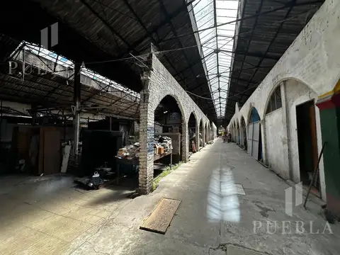 Galpón en Venta en Parque Chacabuco