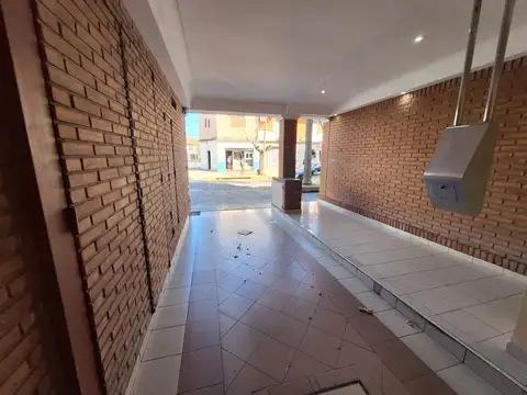 VENTA COCHERA DESCUBIERTA RAMOS MEJIA