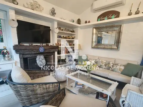 PLAYA MANSA , CASA DE 2 DORMITORIOS