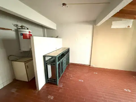 Depto Tipo Casa 5 ambientes con 1 baño