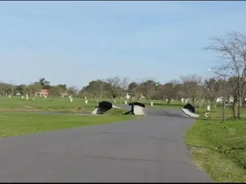 Terreno en Venta de 914,0 m2