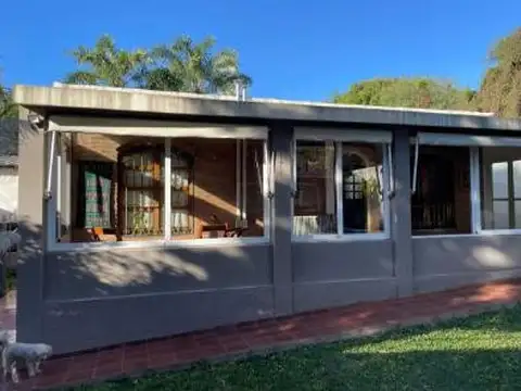 Casa en venta - 3 Dormitorios 2 Baños - Córdoba