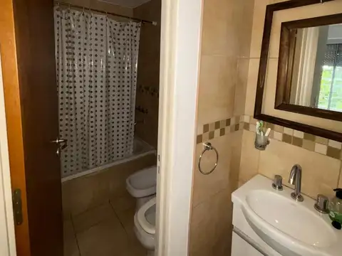 Departamento en Alquiler en Echesortu, $ 450.000