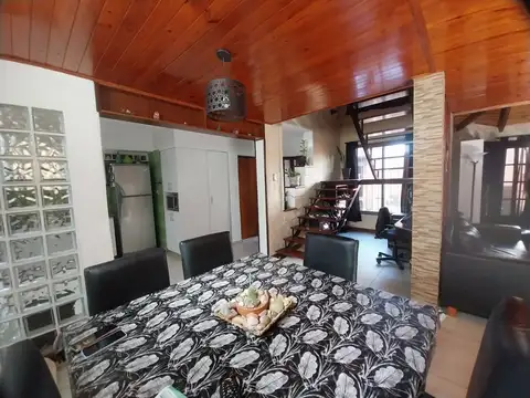 Depto Tipo Casa en Venta 16 años