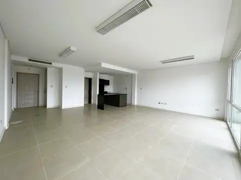 Oficina en Venta con 1 cochera