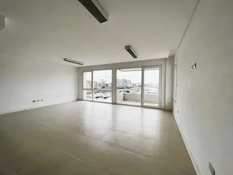 Oficina Monoambiente con 1 baño