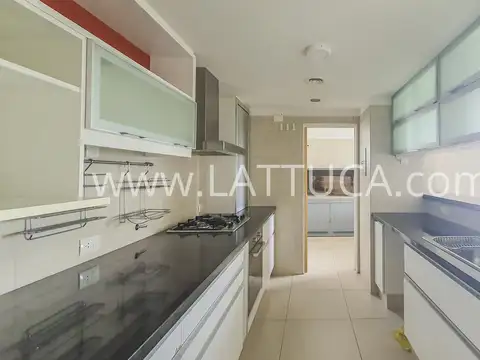 Departamento en Venta con 2 cocheras