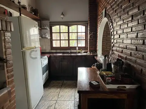 Casa en Venta en Monte Grande, USD 850.000