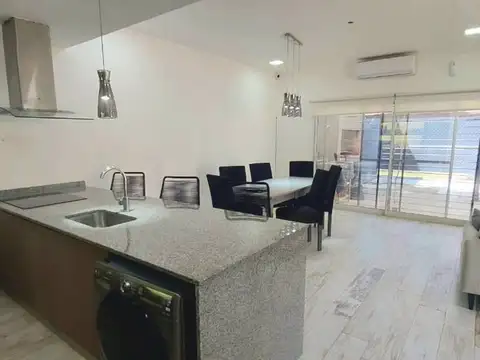 Casa en Venta en Moreno, USD 135.000