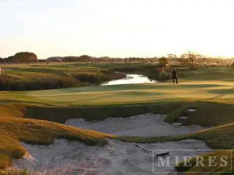 Lote de 1519m² en venta en El Cabriolet, Pilará